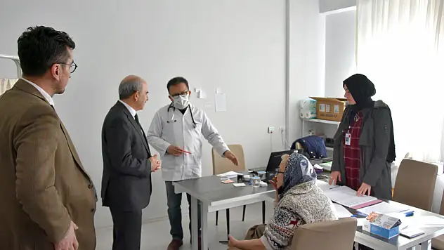 Depremzedeler için tüm yurtlarda Sağlık Merkezleri oluşturuldu