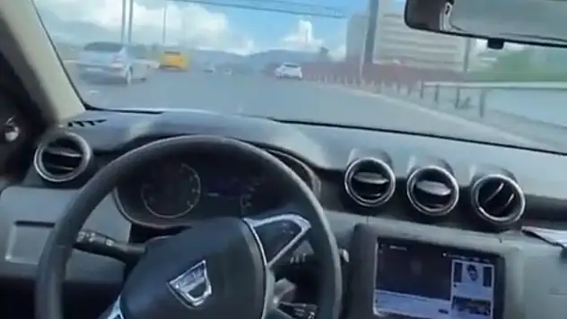 Diziyle makas attığı anları paylaştı