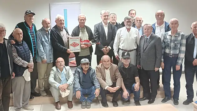 Dr. Öztürk, Bulgaristan'dan göçün hikâyesini anlattı: Bulgarların aslı Türk'tür