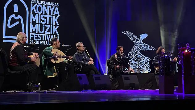 Dünyadaki ünlüler Konya'da bir araya geldi: Dev festival sona erdi!