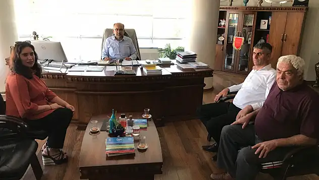 Dünya Görmeyenler Derneği'nden Karatay Belediyesi'ne ziyaret