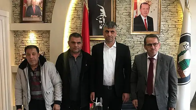 Dünya Görmeyenler Derneği'nden Cengiz Yılmaz'a hayırlı olsun ziyareti