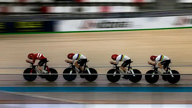 Dünya Konya'da pedallıyor