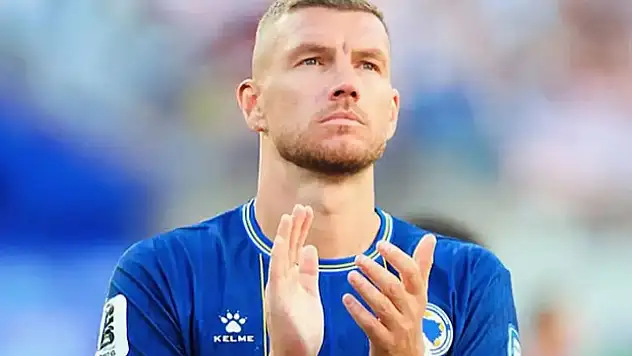 Dzeko, Bosna Hersek'e veda etti !