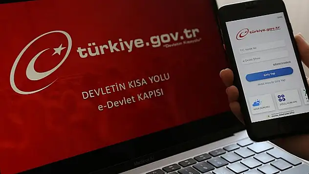 E-Devlet kapısı erişimde sorun! turkiye.gov.tr neden açılmıyor? Yoğunluk mesajı paniğe yol açtı – Çözüm ne zaman?