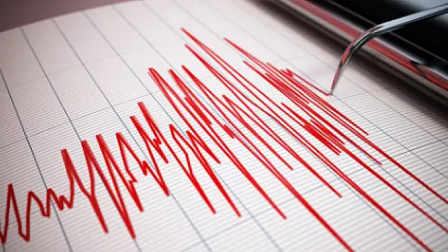 Ege Denizi'nde 6 büyüklüğünde deprem!