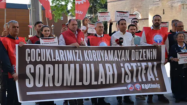 Eğitim-İş Konya'dan okullarda şiddete tepki: 'Güvenli okul, sağlıklı eğitim istiyoruz'