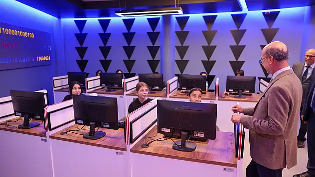 Eğitimde Selçuklu modeli: Başkan Pekyatırmacı'dan SETAP merkezlerine ziyaret