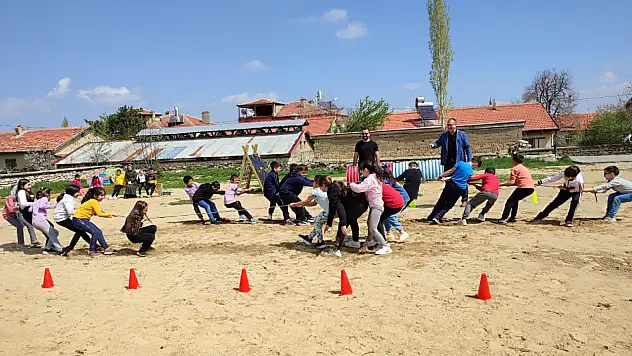 Eğitimde sürekliliğin adresi