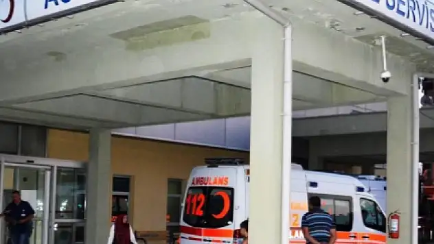 Eğlence mekanında bıçaklı kavga: 1 ölü 3 yaralı!