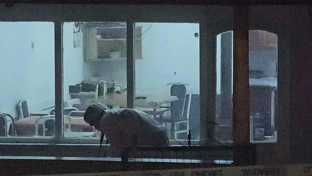 Emekli polis kahvehanede dehşet saçtı: 2 ölü, 2 yaralı