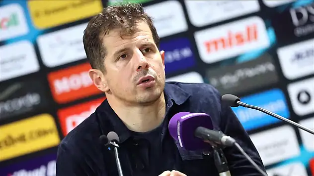 Emre Belözoğlu takımıyla yollarını ayırdı!