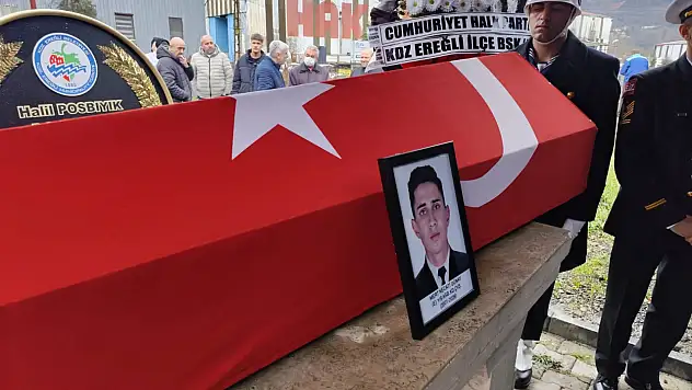 Ereğli'de acı kayıp: Genç astsubay son yolculuğuna askeri törenle uğurlandı