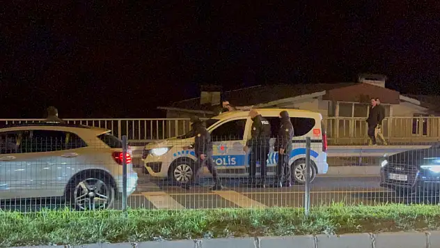 Ereğli'de sürücü dur ihtarını hiçe saydı, kaza kaçınılmaz oldu!