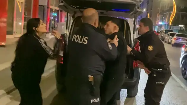 'Eşime küfretmişsin' diyerek dükkan bastılar