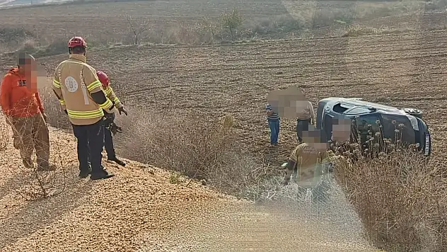 Eşine direksiyon dersi verirken hayatının dersini aldı