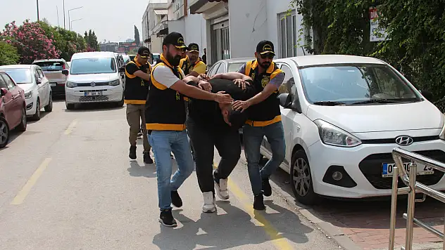 Eşini baba evine gönderen damada kayınbirader dayağı