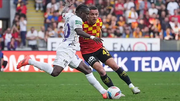 Eyüpspor-Göztepe maçında taraftara jest