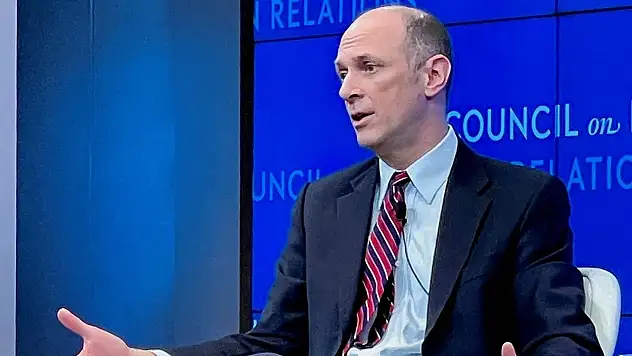 Fed'den Goolsbee: Eylül faiz kararında henüz net değilim