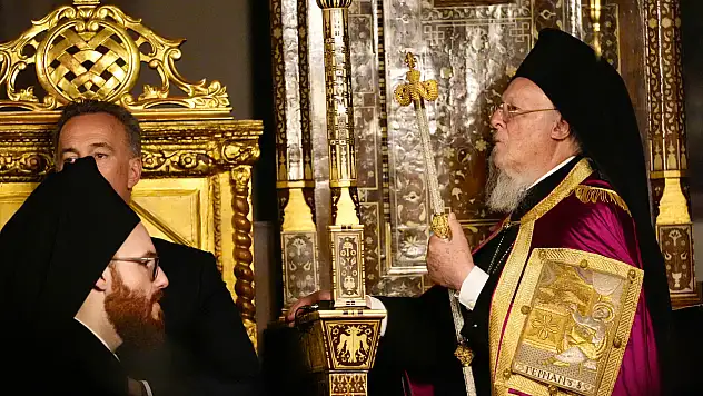 Fener Rum Patrikhanesi'nde Paskalya ayini coşkusu