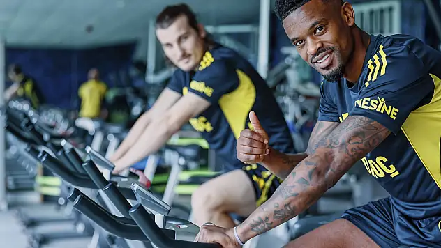 Fenerbahçe, Beşiktaş derbisi için çalışmalara start verdi!