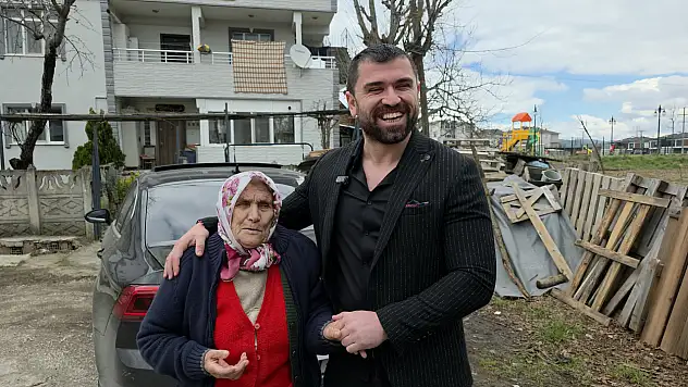 Fenomen isim tebrik edilecek hareket: Babaannesi aldı, yola koyuldu!