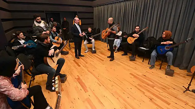 Ferdi Tayfur şarkıları Konya'da seslendirilecek