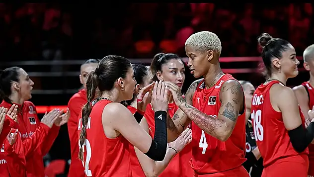 Filenin Sultanları Bulgaristan sınavına çıkıyor