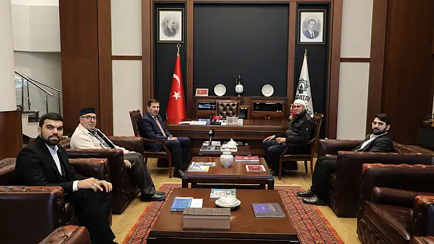 Filistinli Alimler Birliği heyetinden Hasan Kılca'ya ziyaret