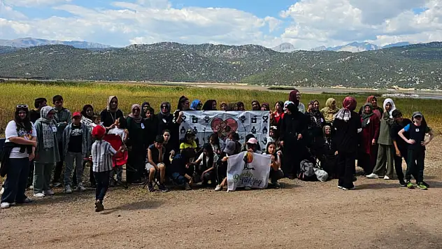 Filistinli çocuklar Beyşehir'de doğa etkinliğinde bir araya geldi!