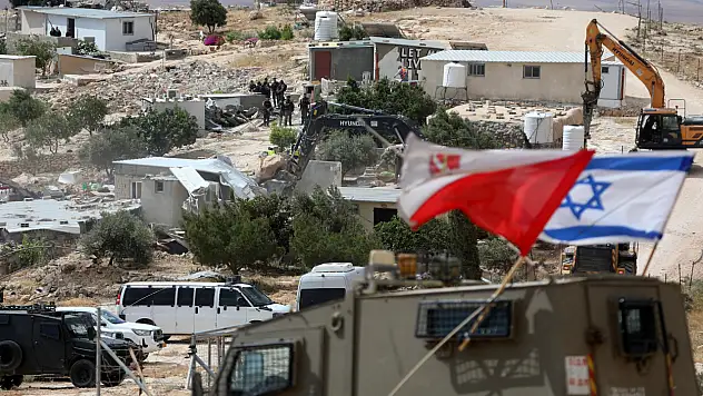 Filistinlilere ait çok sayıda yapı yıkıldı