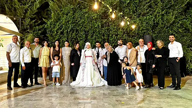 Foto Taşkın'ın kızı Pınar Taşkın dünya evine girdi