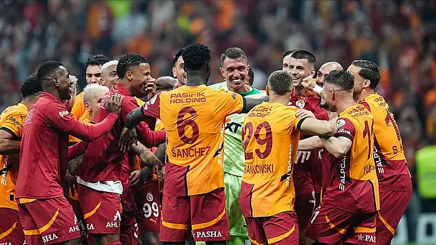 Galatasaray 5. yıldızı taktı!