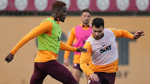 Galatasaray dev derbiye hazırlanıyor