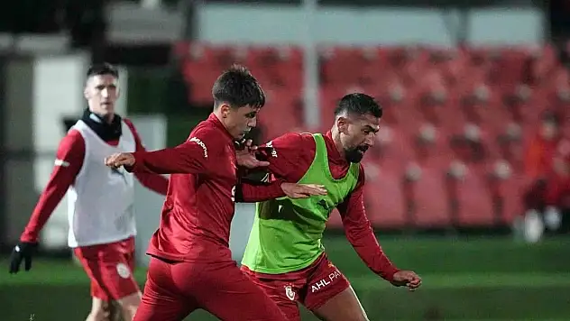 Galatasaray, Eyüpspor maçı hazırlıklarına başladı