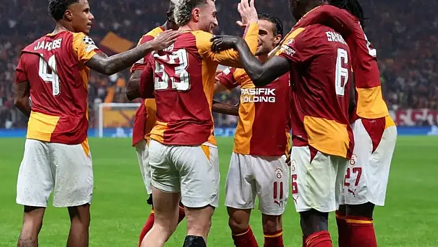 Galatasaray, Lille deplasmanında! Osimhen detayı ve eksikler