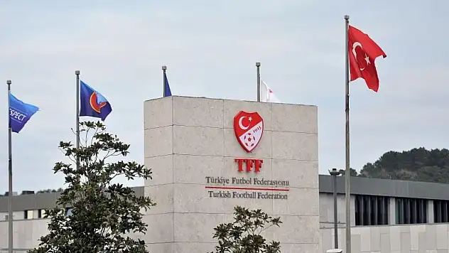 Galatasaray ve Başkan Özbek'e PFDK'dan ağır yaptırım