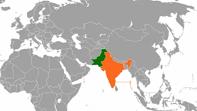 'Gandhi'nin Rüyası Yine Kanla Bulandı: Hindistan-Pakistan Savaşa mı Gidiyor?'