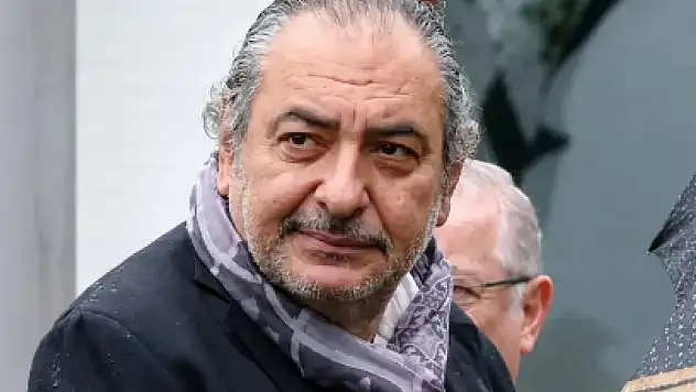 Gazeteci Reha Muhtar hayatını kaybetti!