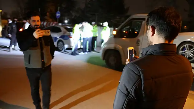 Gazetecilere küfredip polise ecel teri döktürdü