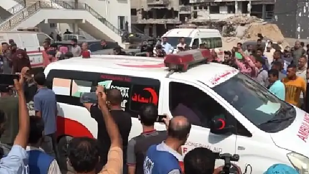 Gazetecilerin çadırına saldırı: 5 gazeteci hayatını kaybetti