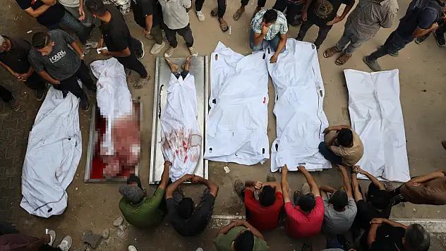 Gazze'de can kaybı artıyor, yıkım büyüyor!