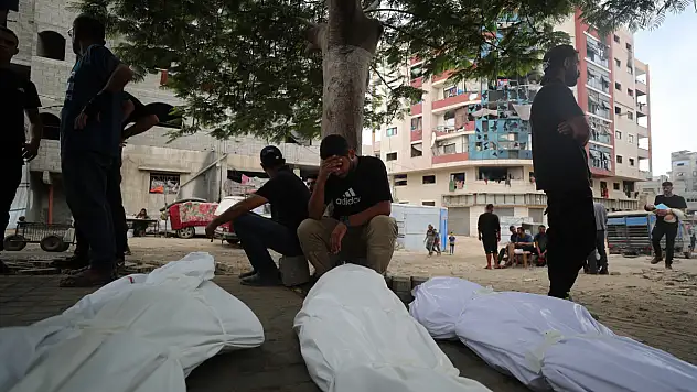 Gazze'de sabah saatlerinden bu yana 17 Filistinli hayatını kaybetti