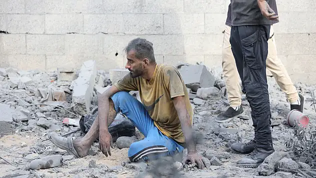 Gazze'de saldırılar sürüyor