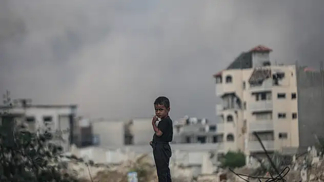 Gazze'de zulüm devam ediyor