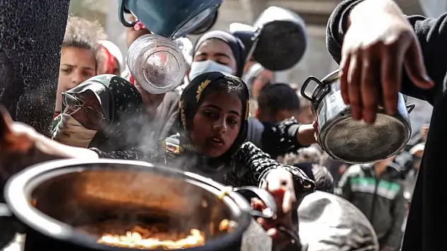 Gazze kıtlığın eşiğinde