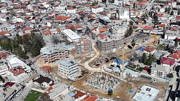 Geçmişten Geleceğe: Konya'nın Bu İlçesinde Tarih ve Modern Mimari Birlikte Yükseliyor