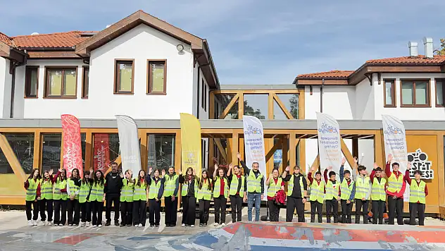 Konya'da 2026 rüzgarı: Öğrenciler olimpiyat tesisinde pedal çevirdi