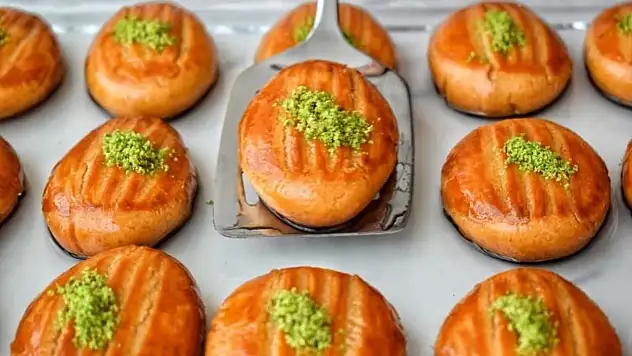 Geleneksel Şekerpare Tarifi: En tatlı anlar için lezzetli bir tatlı