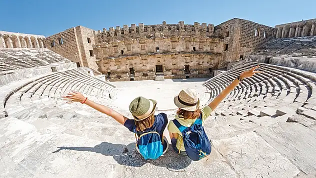 Gençlere müjde: 'Seyahatsever Projesi' başladı